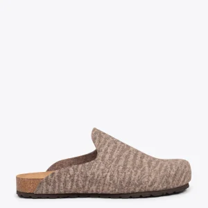 SWEET HOME MAN Zapatillas de estar por casa de hombre MARRÓN